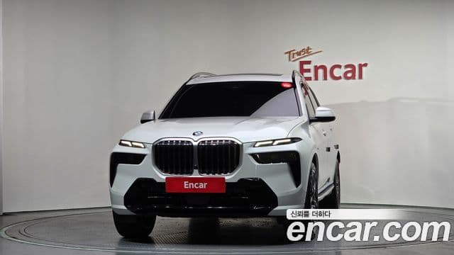 BMW X7 (G07) xDrive 40i M Sport 6인승, 2024 3