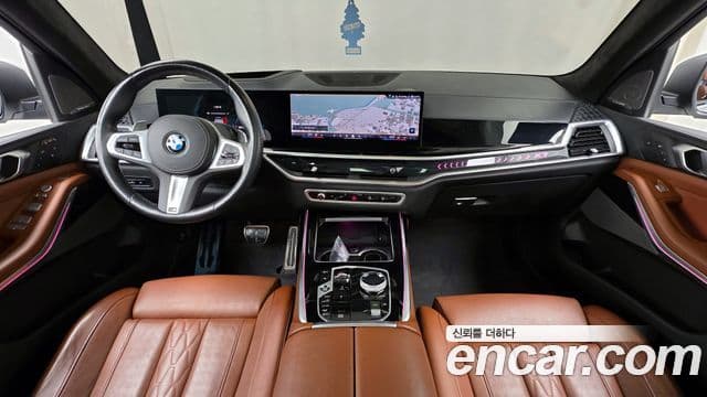 BMW X7 (G07) xDrive 40i M Sport 6인승, 2024 7