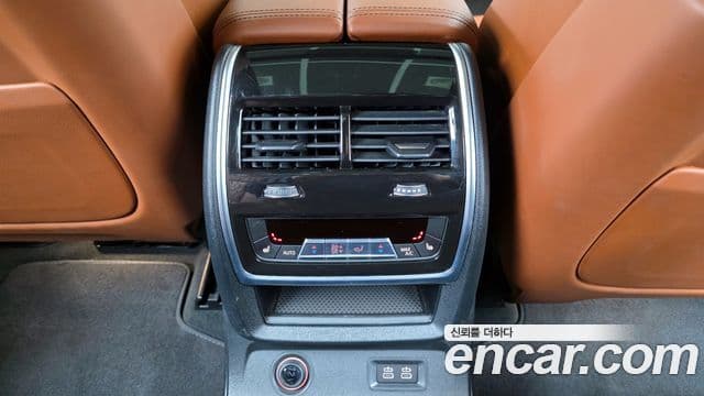 BMW X7 (G07) xDrive 40i M Sport 6인승, 2024 18