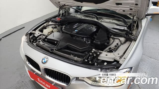 BMW 3시리즈 (F30), 2015 6