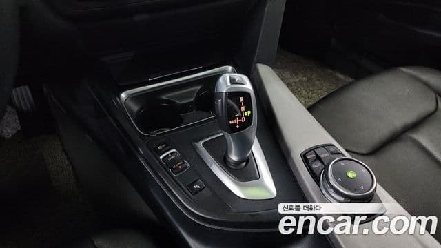 BMW 3시리즈 (F30), 2015 9