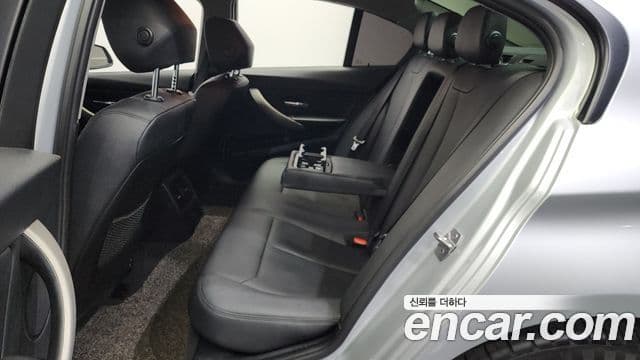 BMW 3시리즈 (F30), 2015 11