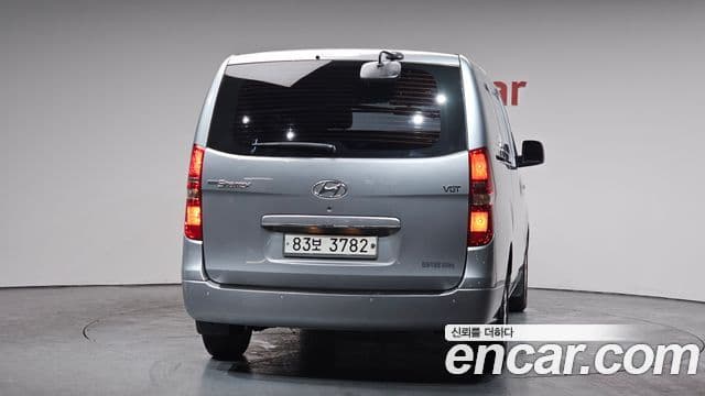 Hyundai Grand Starex CVX Deluxe, 2015 4