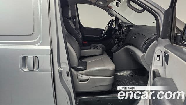 Hyundai Grand Starex CVX Deluxe, 2015 11