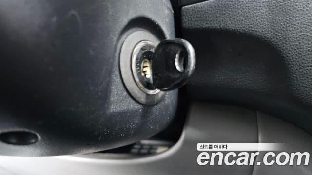 Hyundai Grand Starex CVX Deluxe, 2015 15