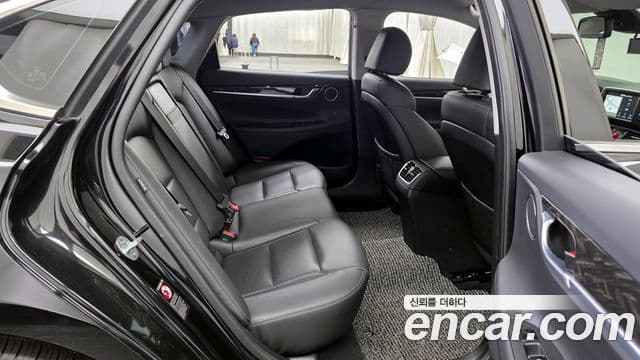 Hyundai Grandeur IG Premium, 2019 12