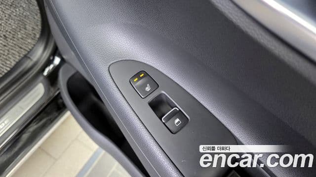 Hyundai Grandeur IG Premium, 2019 18