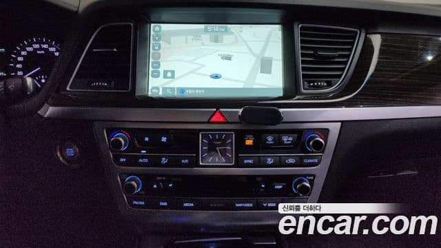 Genesis G80 Premium Luxury, 2017 15