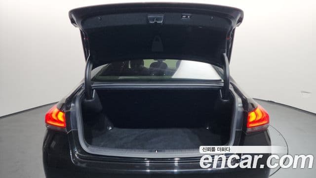 Genesis G80 Premium Luxury, 2017 20