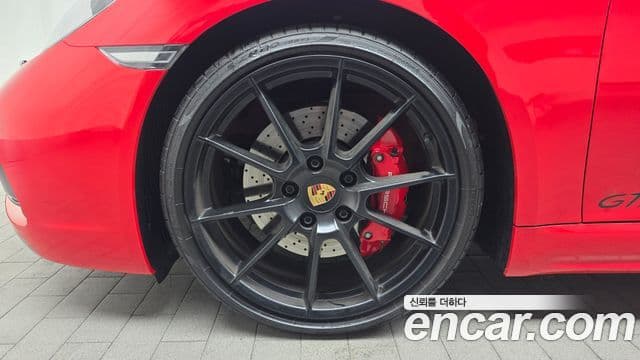 Porsche 718 Boxster 4.0 GTS, 2023 все фото