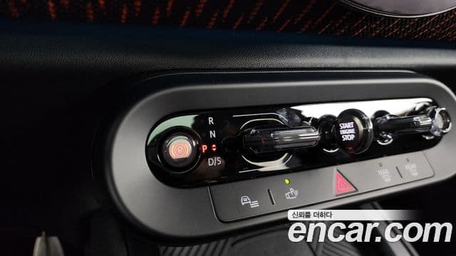 Mini Cooper S Countryman 3세대 ALL4 JCW, 2025 9