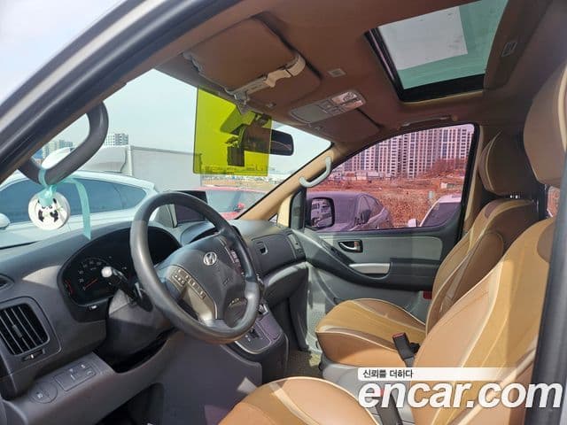 Hyundai Grand Starex 4WD кемпер, 2016 7
