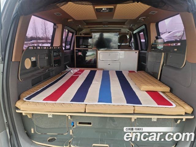 Hyundai Grand Starex 4WD кемпер, 2016 15