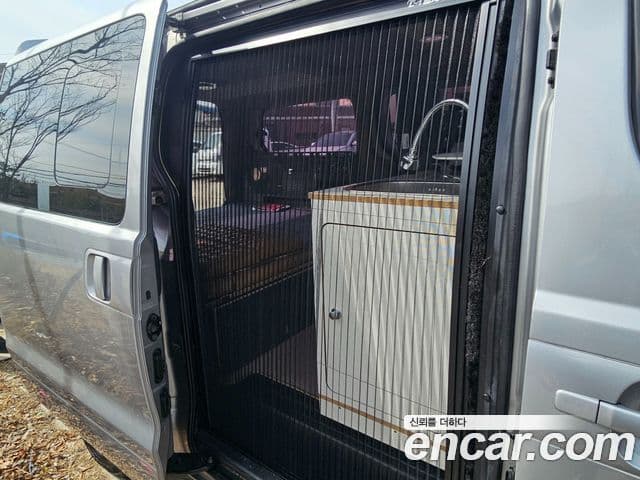 Hyundai Grand Starex 4WD кемпер, 2016 18