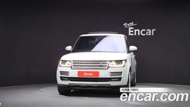 Land Rover Range Rover 4세대 4.4 SDV8 Vogue SE дизель, 2017 3