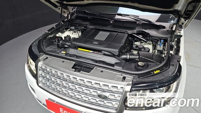 Land Rover Range Rover 4세대 4.4 SDV8 Vogue SE дизель, 2017 6