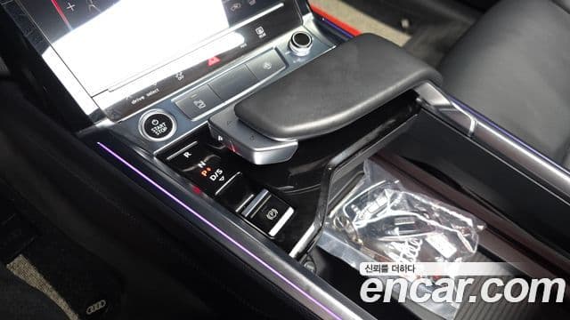 Audi e-Tron 55 Quattro Sportback, 2022 9