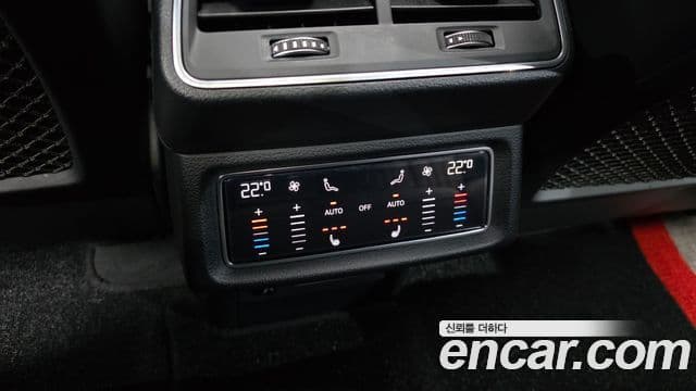 Audi e-Tron 55 Quattro Sportback, 2022 19