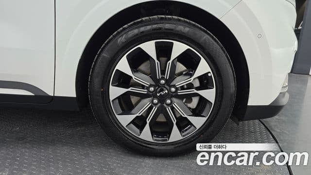 Kia Carnival 4세대 Signature, 2023 все фото