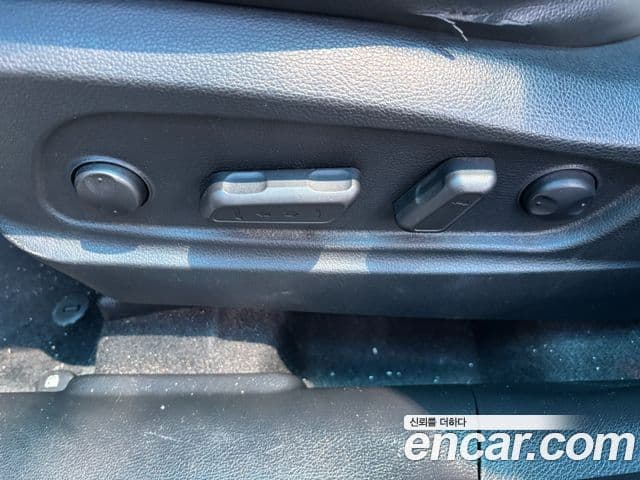 Kia All New Carens Prestige, 2016 12