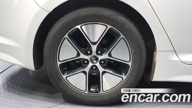 Kia K5 гибрид Prestige, 2012 все фото