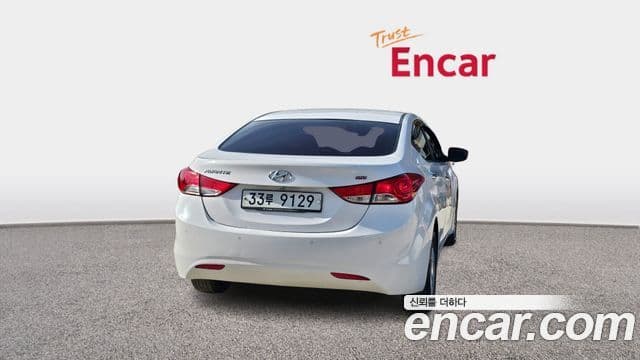 Hyundai Avante MD M16 GDI Smart, 2013 4