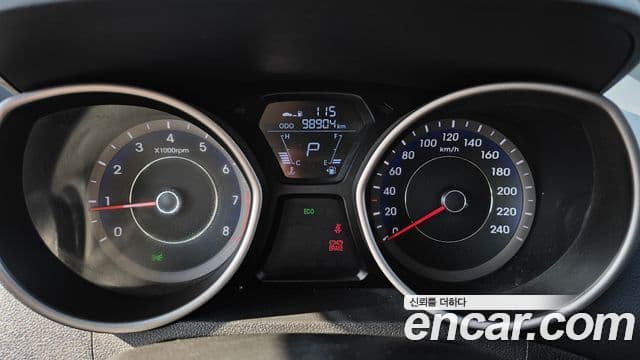 Hyundai Avante MD M16 GDI Smart, 2013 8