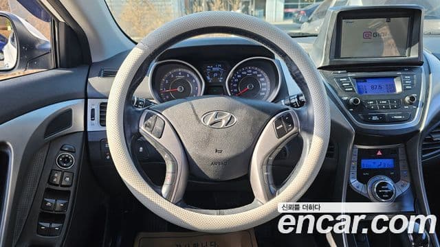 Hyundai Avante MD M16 GDI Smart, 2013 17