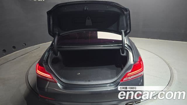 Genesis G70 Supreme, 2018 20