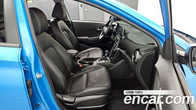 Hyundai Kona Modern Art, 2018 12