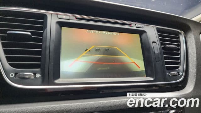 Kia All New Carnival Prestige, 2016 16