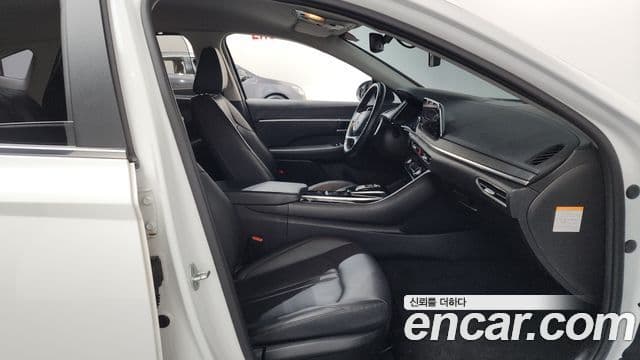 Hyundai Sonata гибрид (DN8) Family, 2021 11