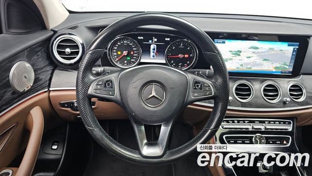 Mercedes-Benz E-класс W213 Avantgarde, 2017 13