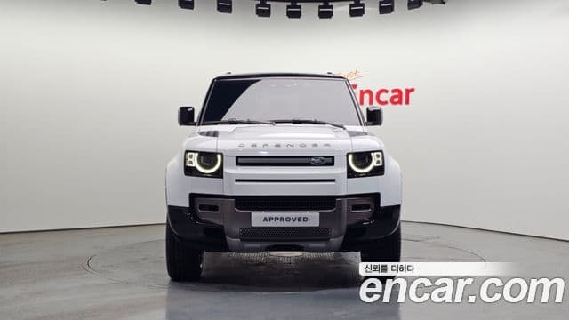 Land Rover Defender (L663) 90 D250 X-Dynamic SE, 2025 8