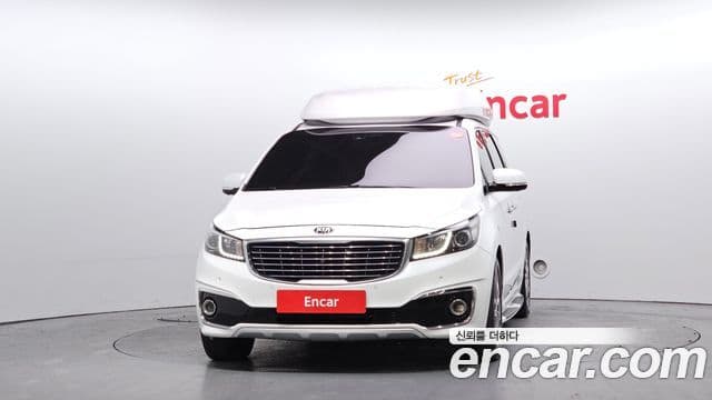Kia All New Carnival Noblesse, 2017 3