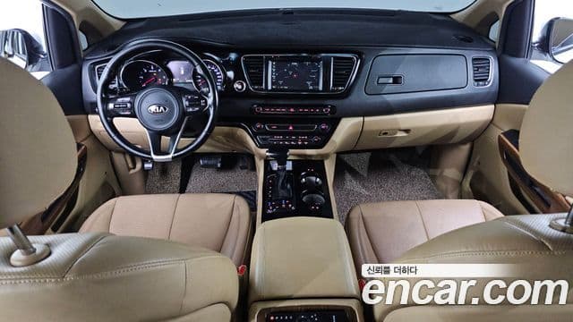 Kia All New Carnival Noblesse, 2017 7