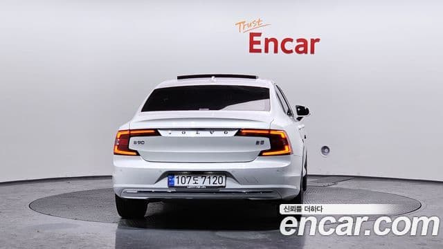 Volvo S90 B5 Ultimate Bright, 2024 4