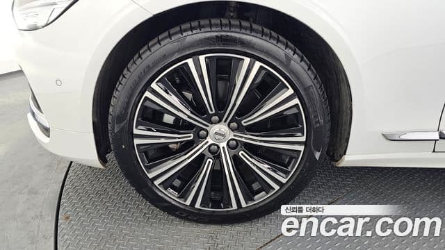 Volvo S90 B5 Ultimate Bright, 2024 все фото