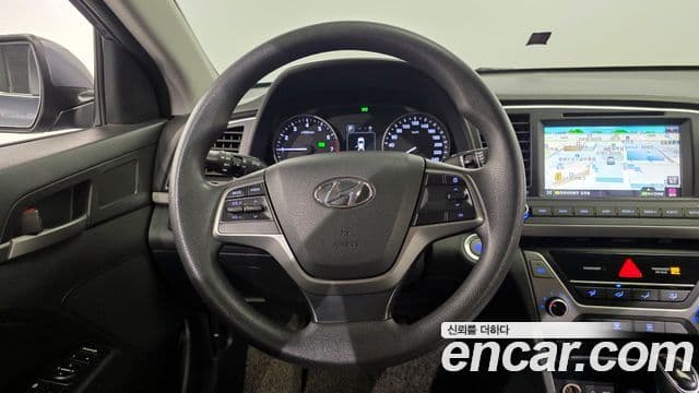 Hyundai Avante AD 1.6 GDI Value Plus, 2017 13