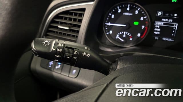 Hyundai Avante AD 1.6 GDI Value Plus, 2017 16