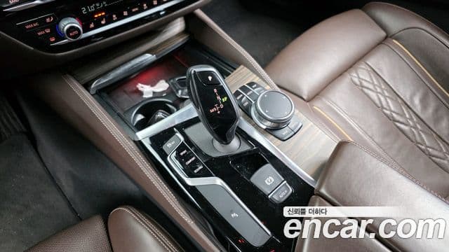 BMW 5시리즈 (G30) 530i xDrive Luxury Plus, 2019 9