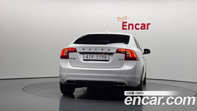 Volvo S60 2세대, 2018 4