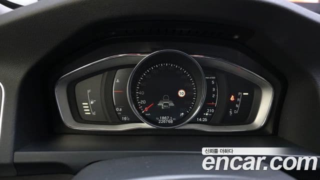 Volvo S60 2세대, 2018 8