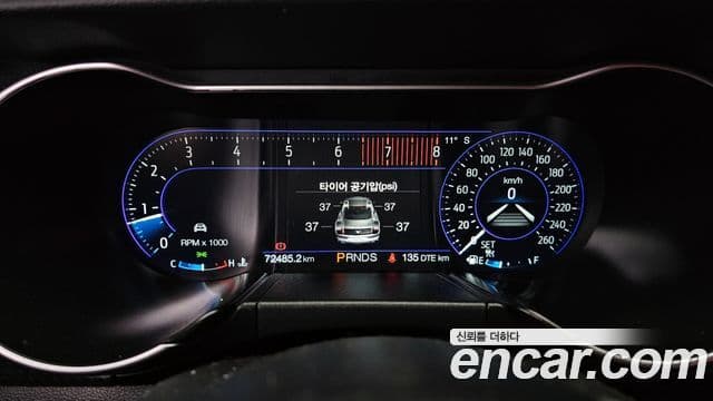 Ford Mustang купе, 2019 8