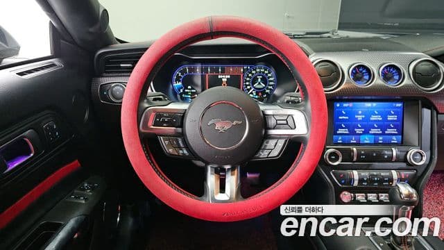 Ford Mustang купе, 2019 13