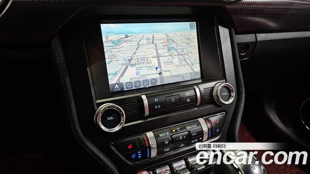 Ford Mustang купе, 2019 14