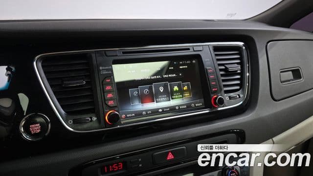 Kia All New Carnival Prestige, 2016 15