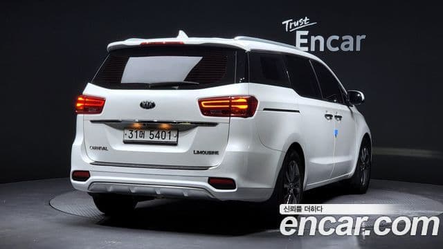 Kia The / новый New Carnival VIP, 2019 2