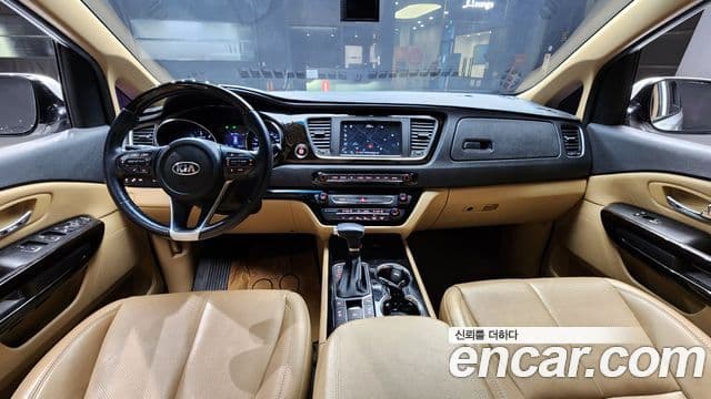 Kia The / новый New Carnival VIP, 2019 7