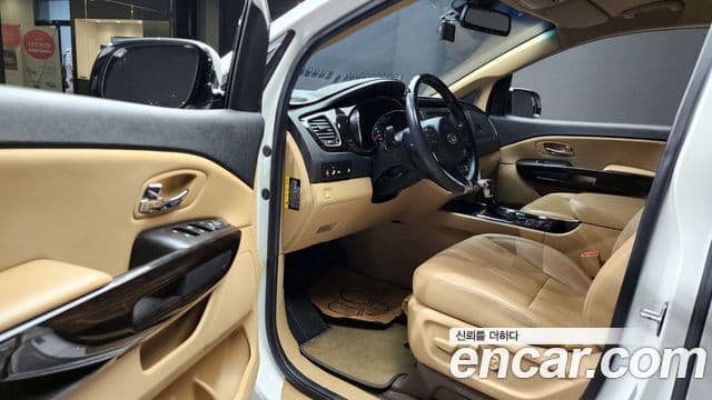 Kia The / новый New Carnival VIP, 2019 11